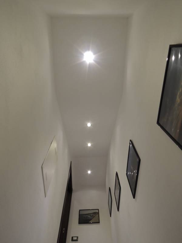 Abbassamento soffitto scala: controsoffitto aperto boiler ... Lavori cartongesso soffitto